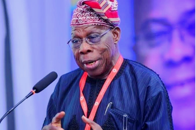 Obasanjo ya zargi ’yan majalisar Najeriya da satar kuɗin jama’a ta hanyar ayyukan mazabu